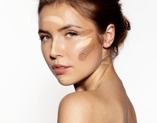 barvo tekoče podlage